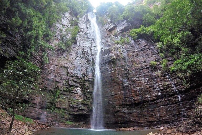 visiter la cascade de Dindéfelo